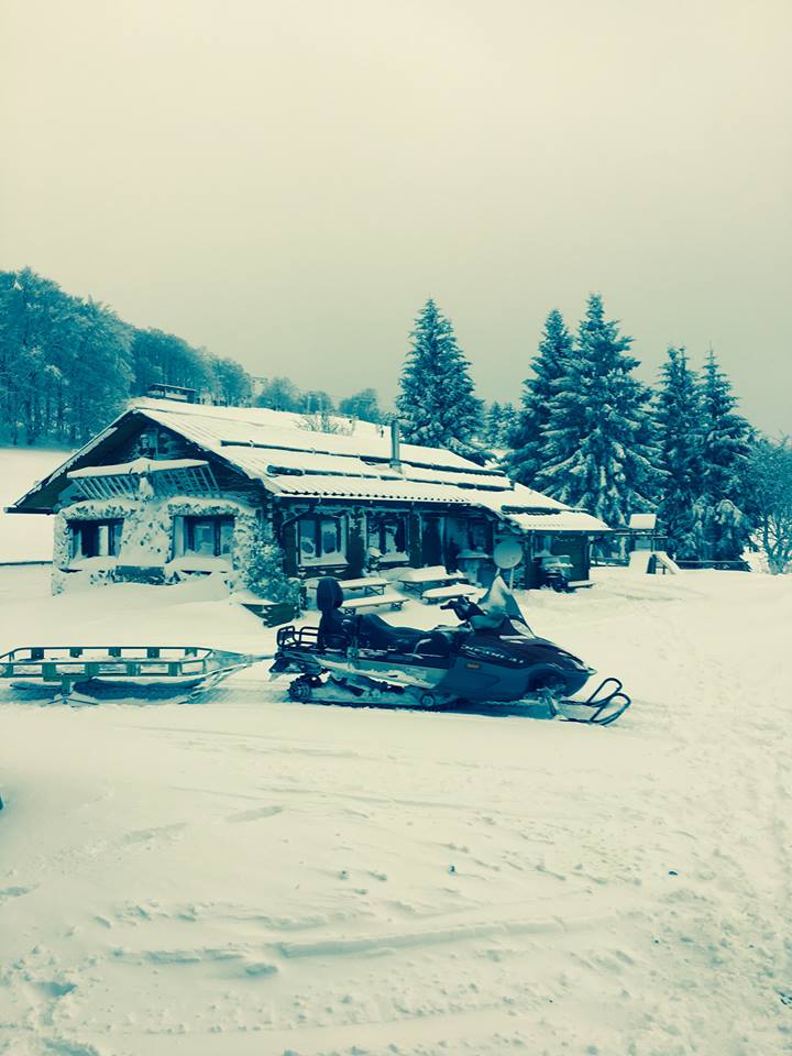 You are currently viewing Heute Hüttenabend in kuscheliger Winteratmosphäre